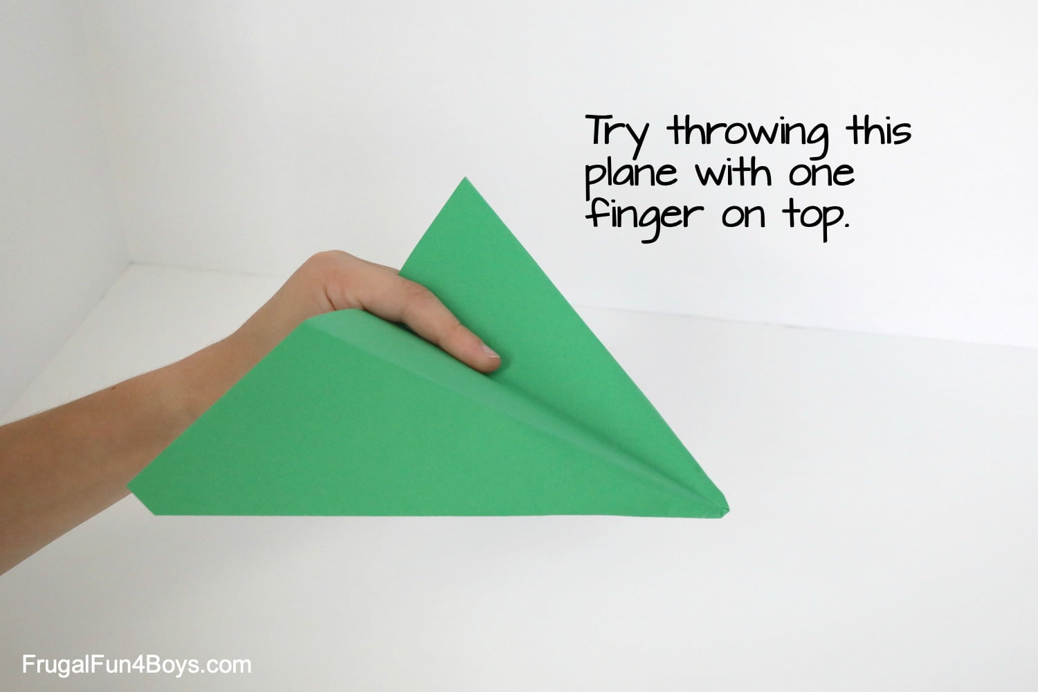 Make Awesome Paper Airplanes