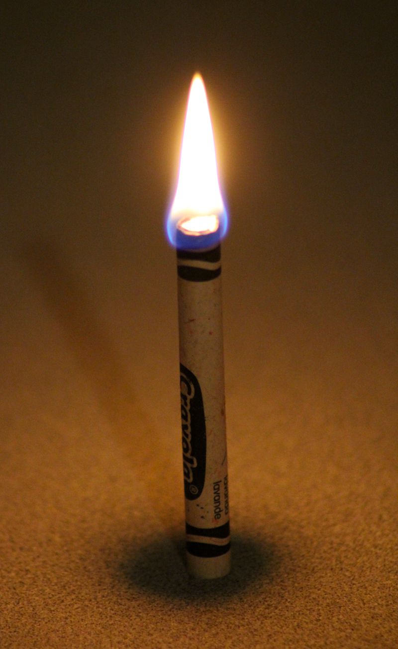 Crayon candle