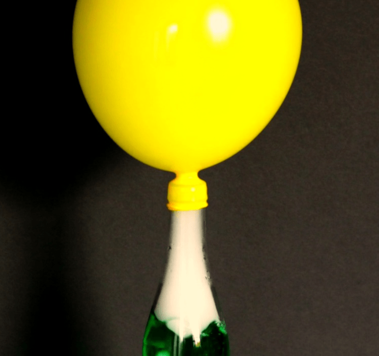 Inflate a balloon with Dry Ice