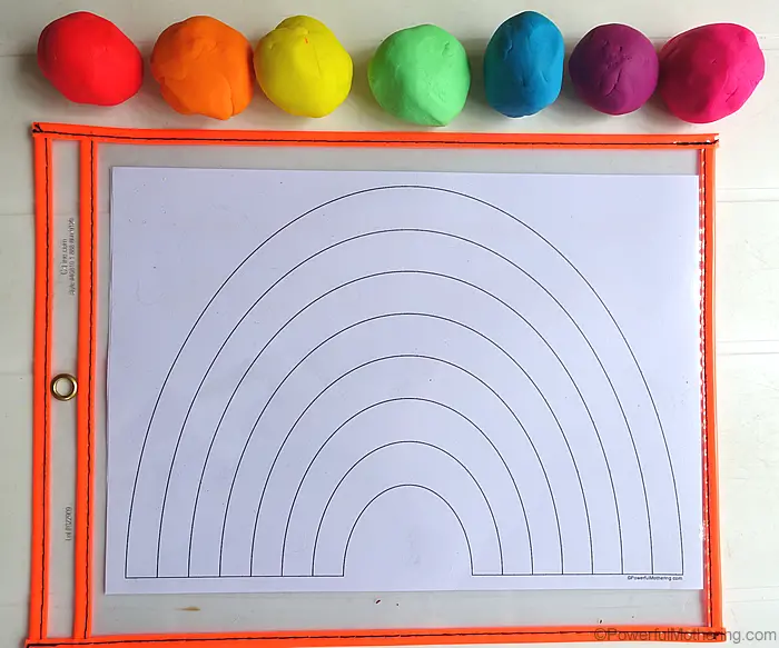  Make a Rainbow with Playdough